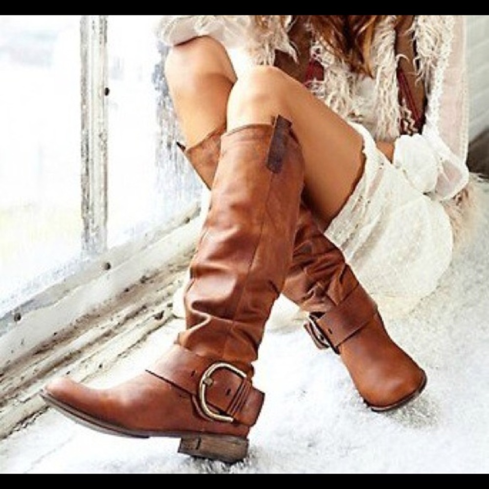 Steve Madden Ruckuss Boots